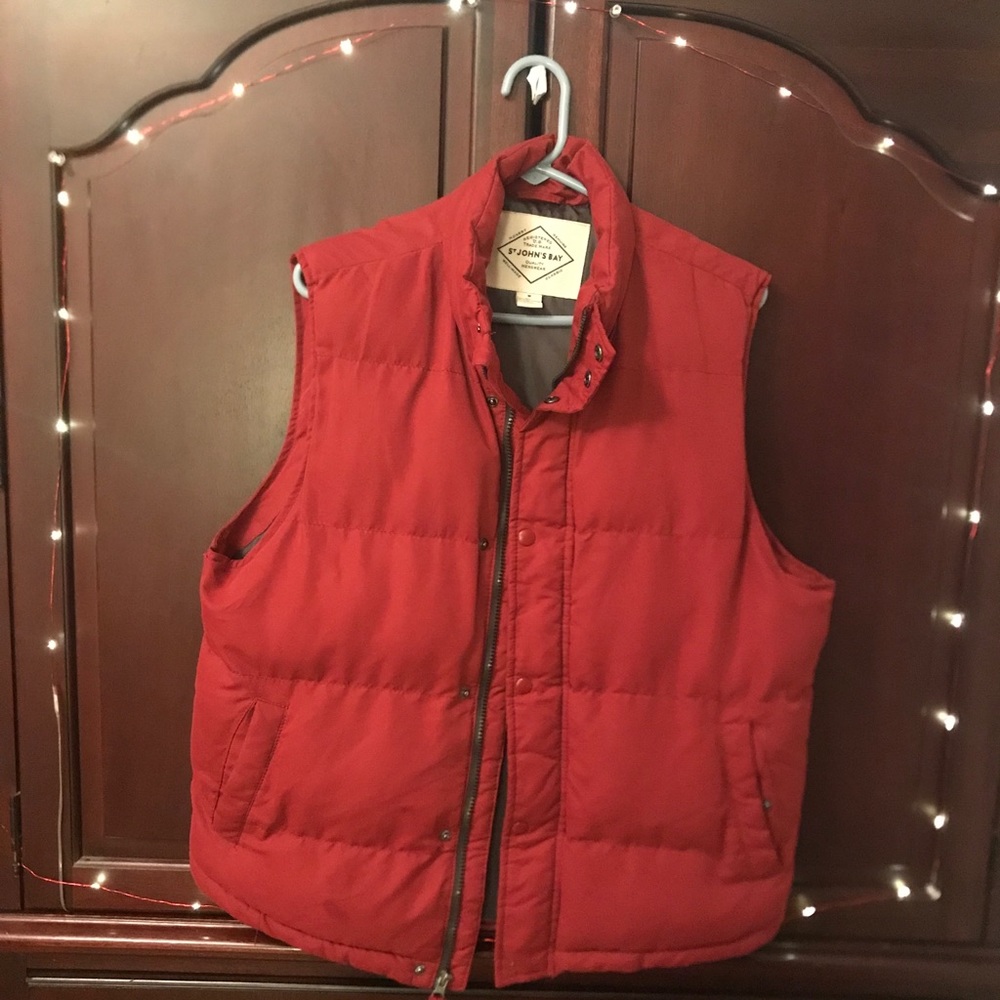 St. John’s Bay red vest